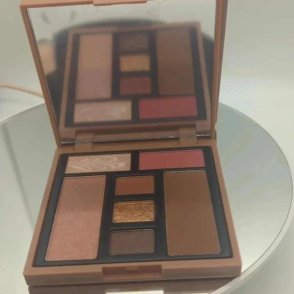 NIB Ciate London Brazilian Glow Face Palette in Medium Dark